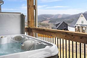 The Rock at Branson Cove 5 BDR on Table Rock!