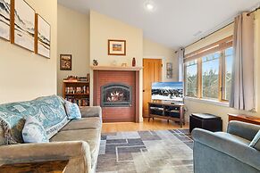 The Three Sisters Walk to Downtown Sisters