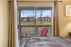 Stunning Water View Pet Friendly, Indoor Pool