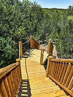 Two Pines Endless Views and Attractions!