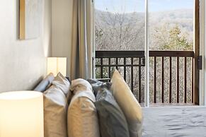 Silver Lake Hideaway Chic 2 Bdr, Dog Friendly!