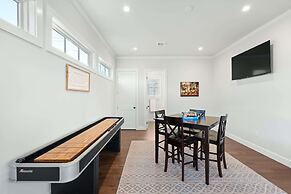 Gated 5 Bedroom Walkable to East Austin