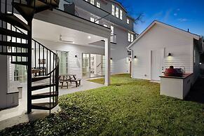 Gated 5 Bedroom Walkable to East Austin