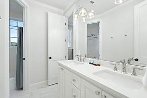 Gated 5 Bedroom Walkable to East Austin