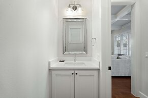 Gated 5 Bedroom Walkable to East Austin