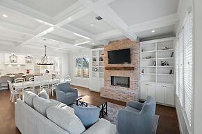 Gated 5 Bedroom Walkable to East Austin