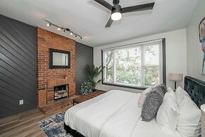 Mansfield Modern Oasis