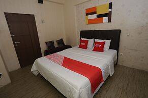 OYO 93825 Nona Key Property