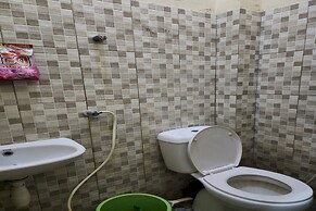 OYO 93865 Dv Homestay Syariah Kupang