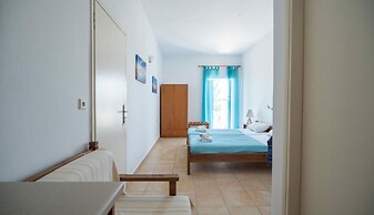 Milos Studios & Beach House