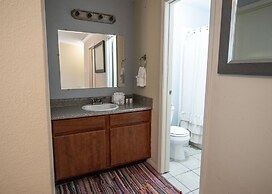 Cove View 206 - Minutes to Beach