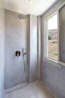 MAEVA Santorini Suites