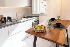 MAEVA Santorini Suites