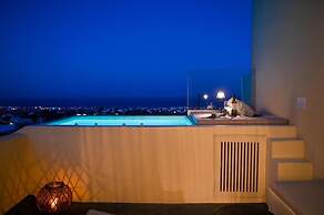 MAEVA Santorini Suites