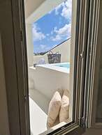 MAEVA Santorini Suites