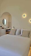 MAEVA Santorini Suites