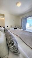 MAEVA Santorini Suites