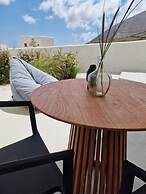 MAEVA Santorini Suites