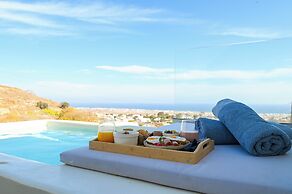 MAEVA Santorini Suites