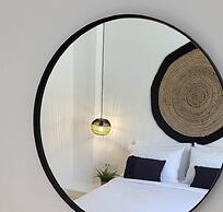 MAEVA Santorini Suites
