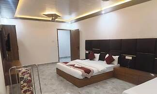 Hotel Obsidian Red