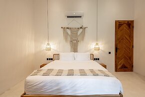 Udara Villa by EVDEkimi