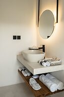 Udara Villa by EVDEkimi