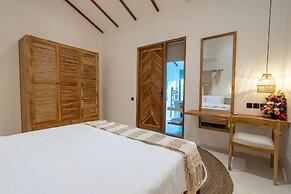 Udara Villa by EVDEkimi