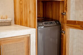 Udara Villa by EVDEkimi