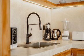 Udara Villa by EVDEkimi