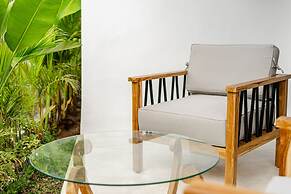 Udara Villa by EVDEkimi