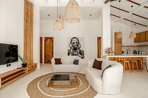 Udara Villa by EVDEkimi