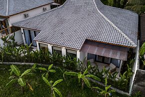 Udara Villa by EVDEkimi