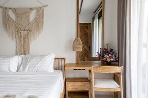 Udara Villa by EVDEkimi