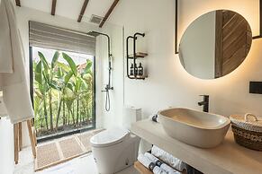 Udara Villa by EVDEkimi