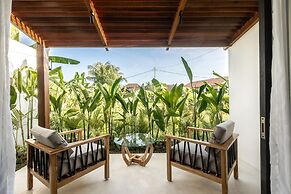 Udara Villa by EVDEkimi