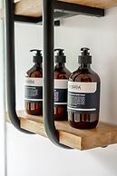 Udara Villa by EVDEkimi