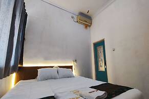 OYO 93867 Minso Inn Sepanjang