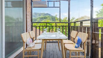 Danyang Dangdangi Dog Pension Black