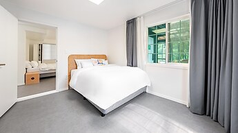 Gapyeong Dangdangi Pet Pension Green