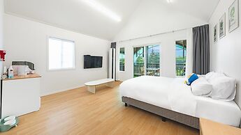 Gapyeong Dangdangi Pet Pension Green