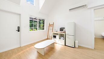 Gapyeong Dangdangi Pet Pension Green