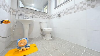 Gapyeong Dangdangi Pet Pension Green