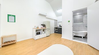 Gapyeong Dangdangi Pet Pension Green