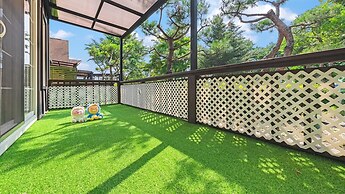 Gapyeong Dangdangi Pet Pension Green