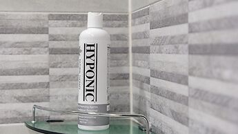 Gapyeong Dangdangi Pet Pension Green