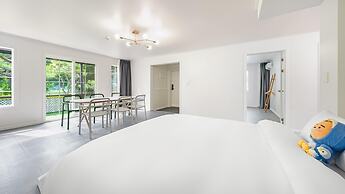 Gapyeong Dangdangi Pet Pension Green