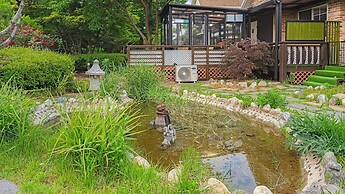 Gapyeong Dangdangi Pet Pension Green