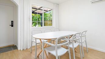 Gapyeong Dangdangi Pet Pension Green