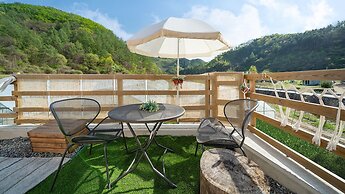 Gapyeong Iluglamping